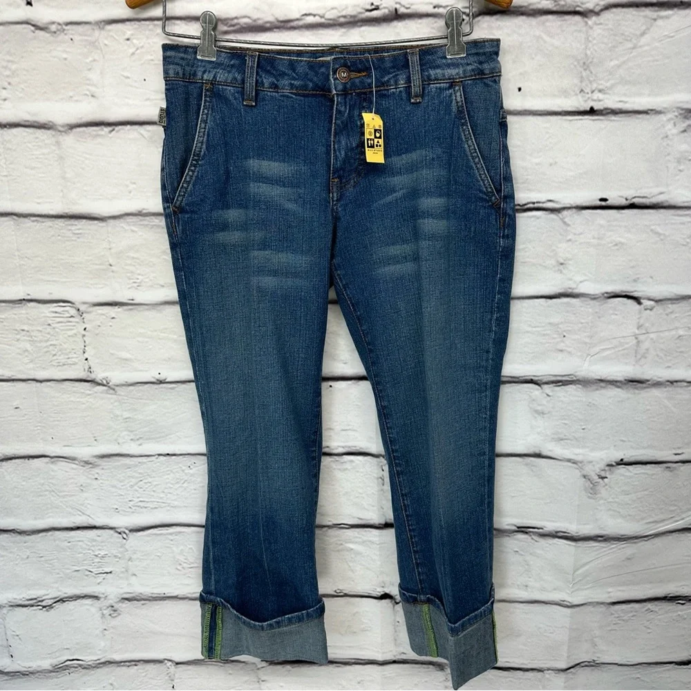 MAX STUDIO Capris Jeans Size 4 Cuffed 4 Pockets cropped New